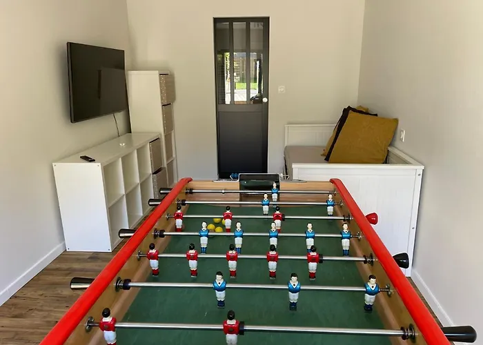 La Luciole Piscine Interieure