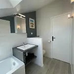 La Luciole Piscine Interieure Villa