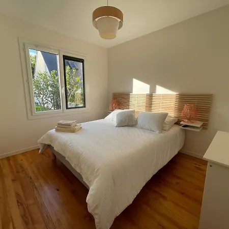 La Luciole Piscine Interieure